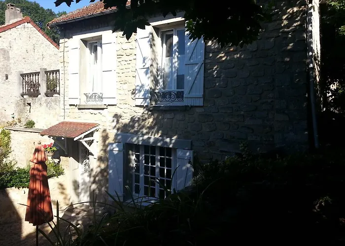 Gite Du Valambourg
